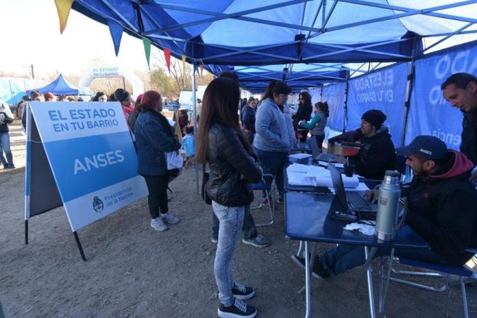 El camión del DNI llegó a Colinas