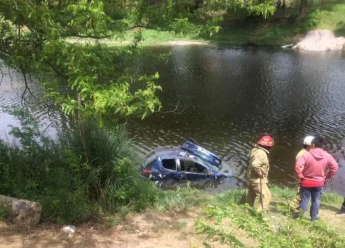 auto al rio cosquin - ramon castillo 1800