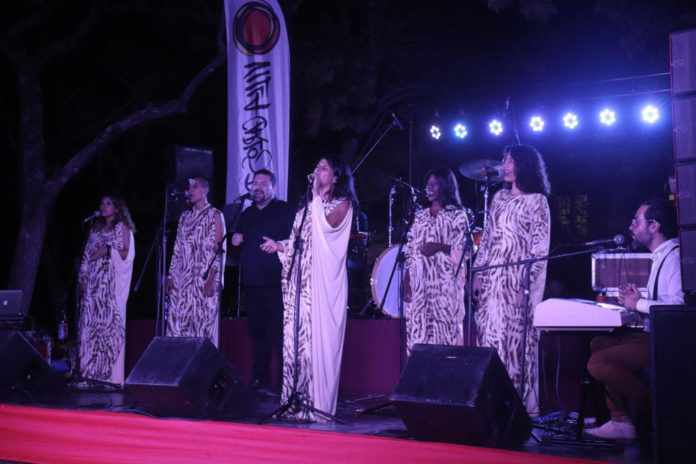 parque estancia mujer