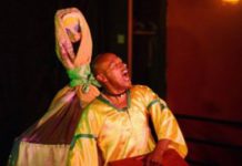 Ritmo de carnaval, cuentos y raíz: Marco Esqueche lleva su “Mamita África” a San Esteban y Charbonier