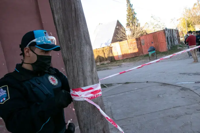 cordonsanitario122344