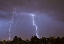 Alerta naranja en Carlos Paz y Córdoba: tormentas fuertes y granizo para esta Nochebuena