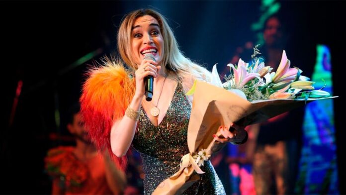 fatima-flores-camaleonica-371352-200313