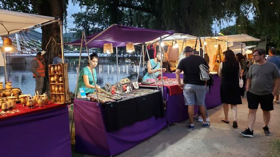 La Feria de los Artesanos de Carlos Paz funcionará con nuevo horario