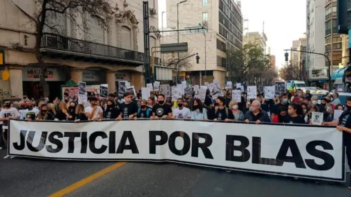 justicia-marcha-valentino-blas-correas