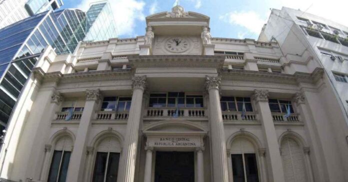 OMQQSRINCRFM3PF5LEC5IZAU3E