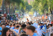 A tres años de la gesta de Qatar, revivimos las imágenes del festejo en Carlos Paz: Buscate en las fotos