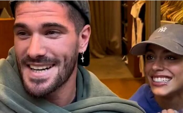 captura de video De Paul y Tini Stoessel