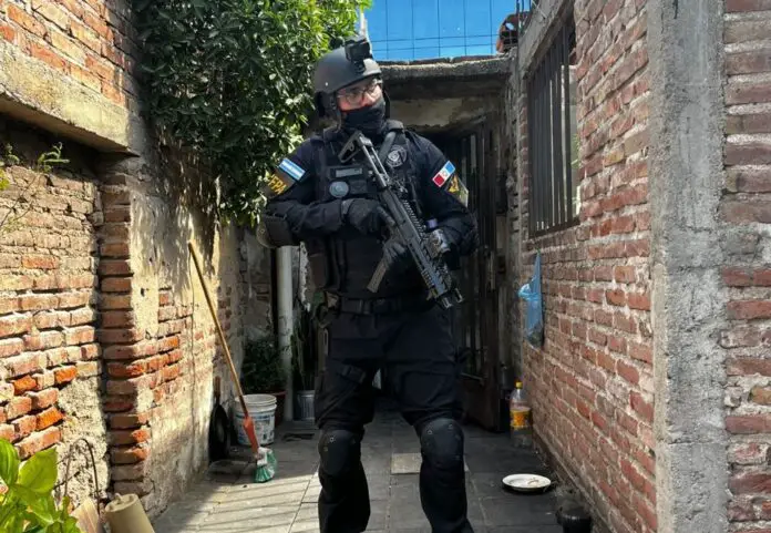 fpa pareja detenid cba