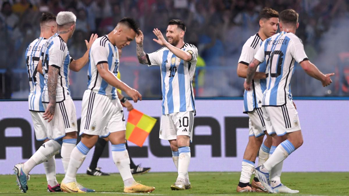 Argentina goleó a Curazao y “La Scaloneta” siguió la fiesta en Santiago del Estero