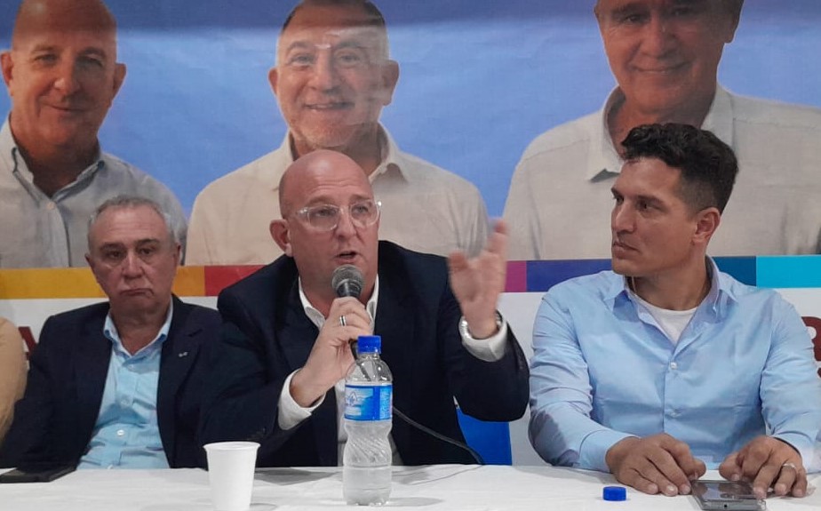 Carasso llegó a Carlos Paz para respaldar las candidaturas de Iosa y Gispert