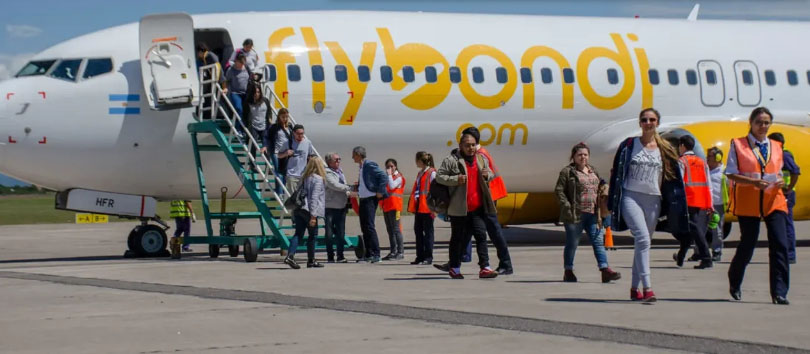 Flybondi desbloqueó pagos al exterior y comienza a normalizar sus vuelos