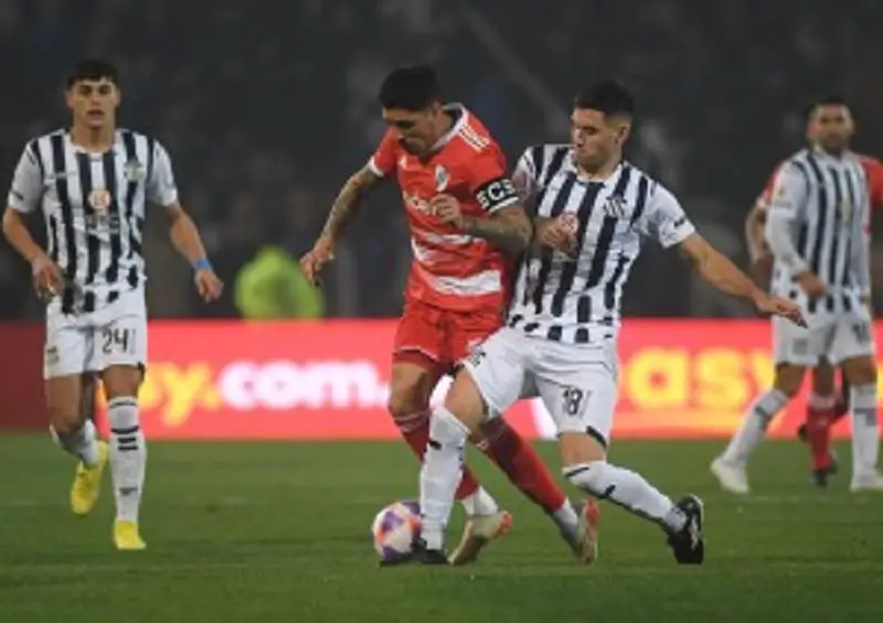 El Villalbés avanza a semis de la Copa Federación tras golear al Viveiro -  Todo el Fútbol está en Muchacalidad