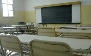 Sin acuerdo paritario: qué pasa en las escuelas de Carlos Paz con el paro docente de este lunes