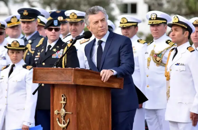 Mauricio Macri sobreseído