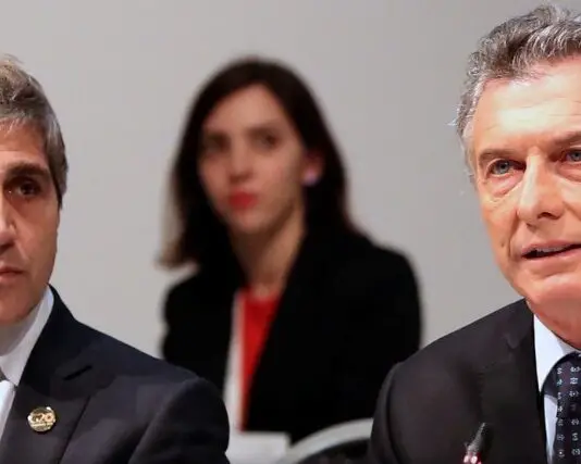 Luis Caputo es el principal candidato de Milei para estar al frente del Ministerio de Economía