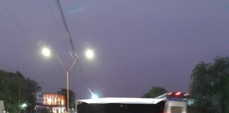 Fuerte choque de autos en Estancia Vieja: uno de los conductores terminó en el Hospital