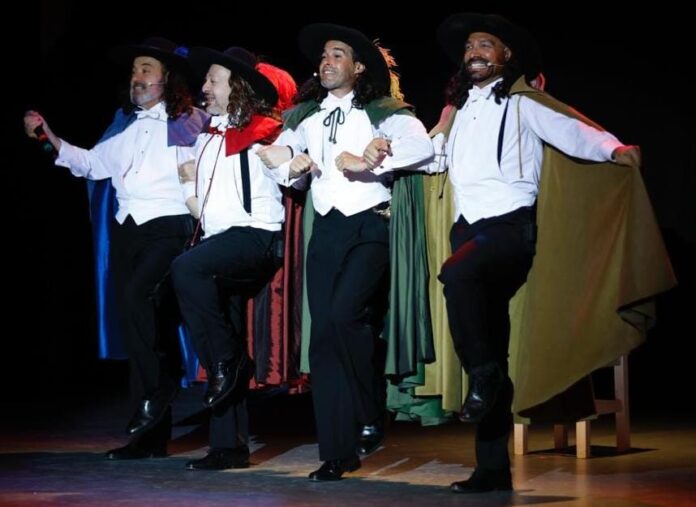 Los mosqueteros del rey debut