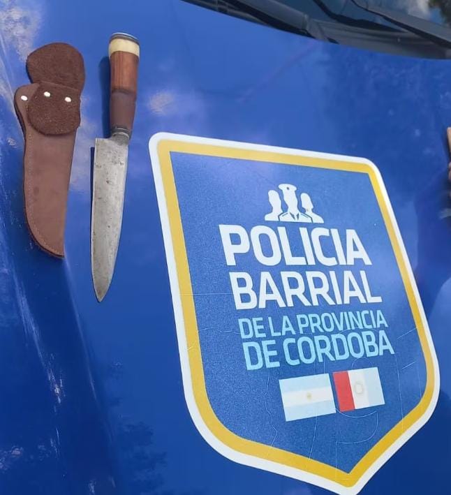 Córdoba: amenazó de muerte a su expareja con un cuchillo en un colegio