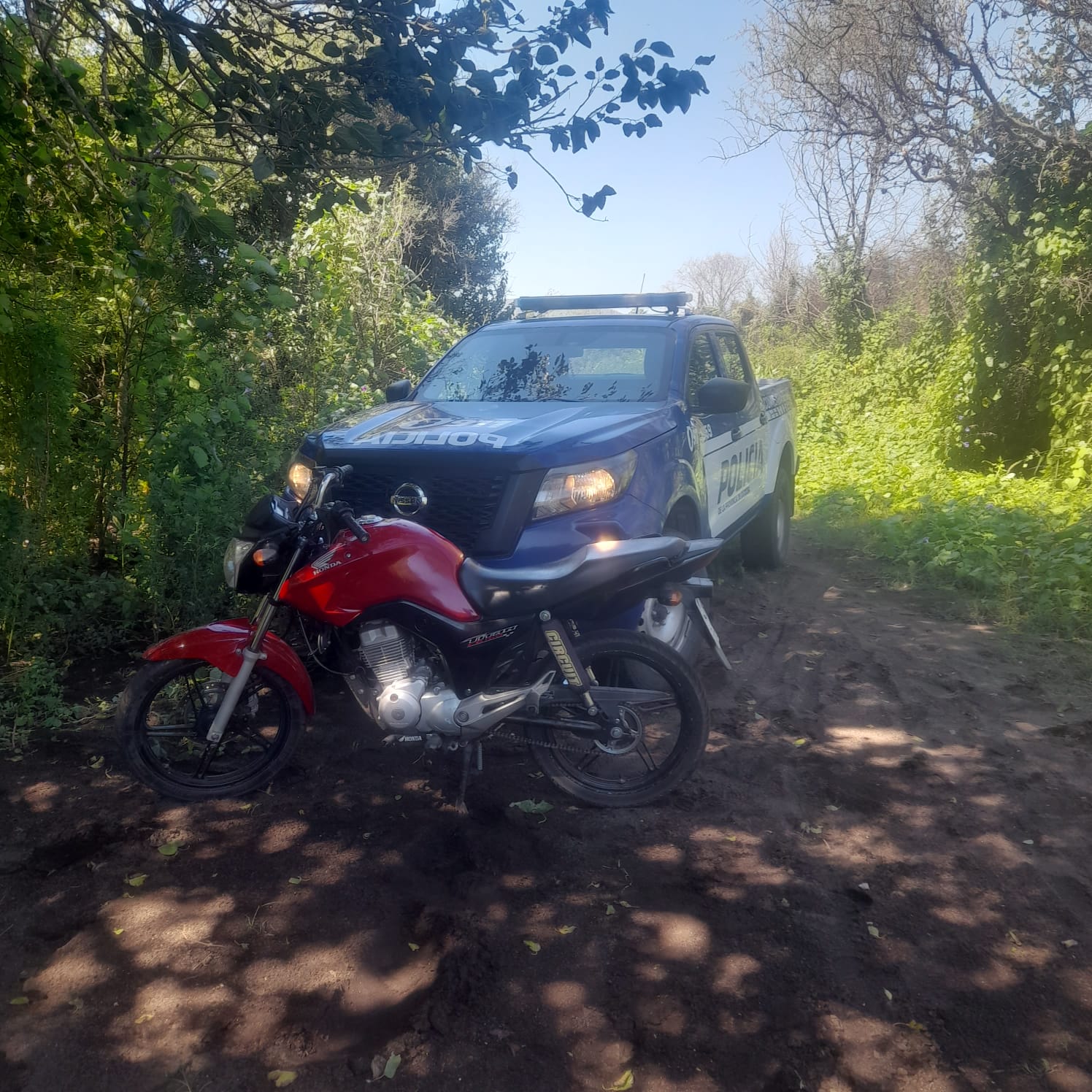 Policía recuperó tres motos robadas: Operativos en Carlos Paz y Santa Cruz del Lago
