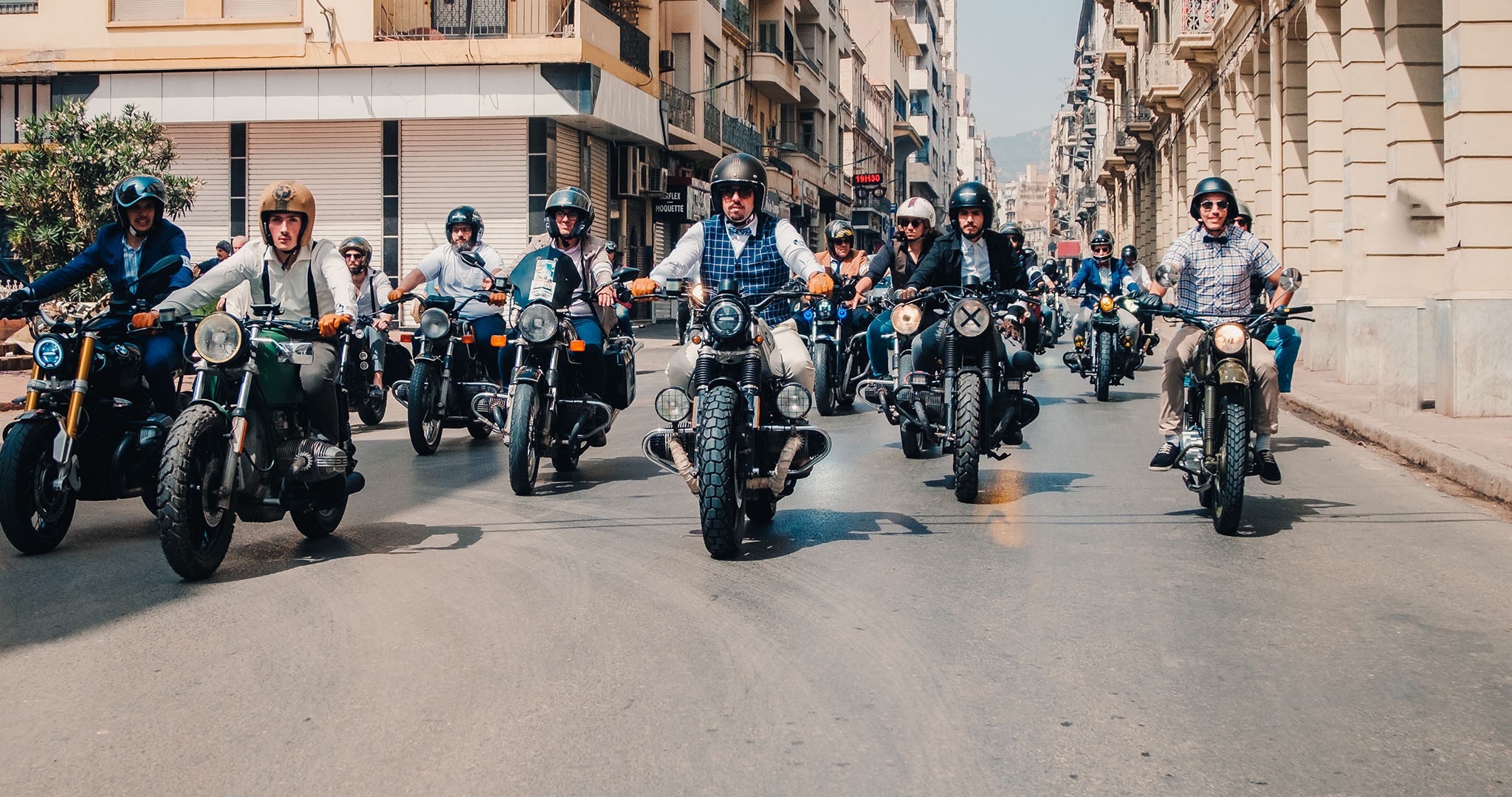 Llega Distinguished Gentleman’s Ride: Evento global de motos vintage de la mano de Moto Café.