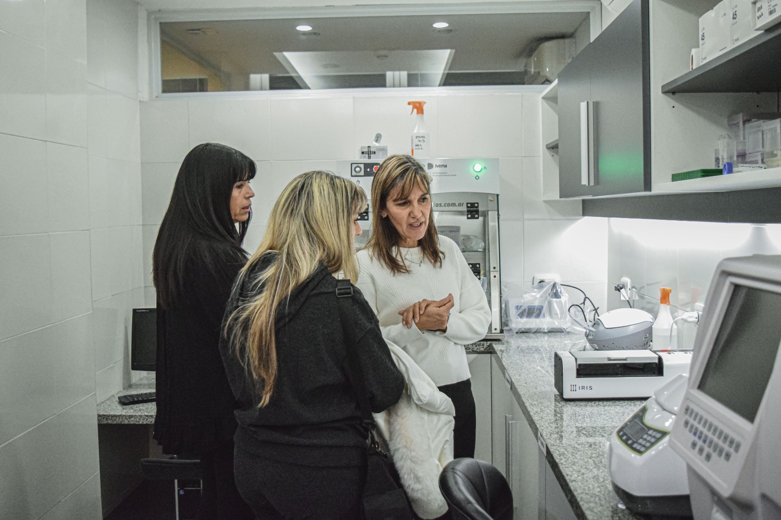 Di Rienzo inauguró el primer Laboratorio de Biología Molecular Genómica de la región
