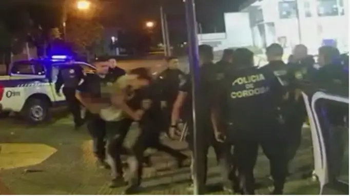 pistolero detenido en barrio panamericano