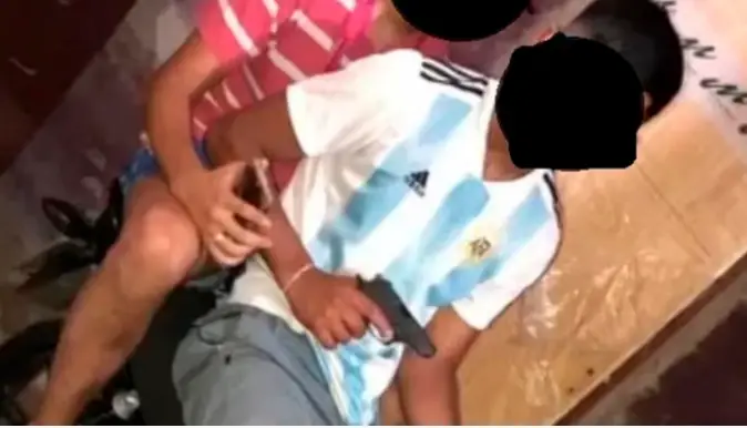 foto del orejudo armado