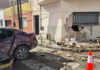 Córdoba: Un joven estrelló su auto contra una casa y abandonó el lugar