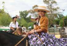 Mirá las fotos del desfile gaucho por el Día de la Tradición en Carlos Paz