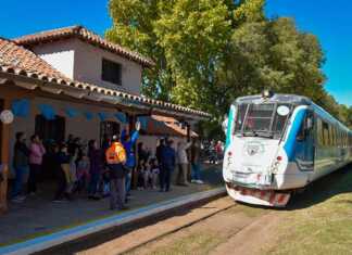 El Tren de las Sierras sigue sin funcionar tras el choque cerca de La Cumbre y el incendio en La Calera
