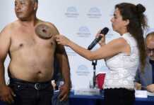 Polémico acto antivacunas en el Congreso: magnetismo, show y una peligrosa confusión pública