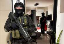 Córdoba: detienen a un taxista que usaba su vehículo para realizar delivery de cocaína