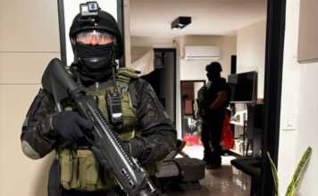 Córdoba: detienen a un taxista que usaba su vehículo para realizar delivery de cocaína