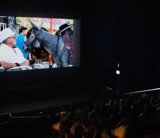 “Bienvenidos a Carlos Paz se estrena en el Wo: El documental que recorre la historia y el ADN turístico de la ciudad