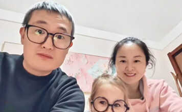 Se resolvió el misterio del matrimonio chino que tuvo a una bebé rubia y de ojos azules