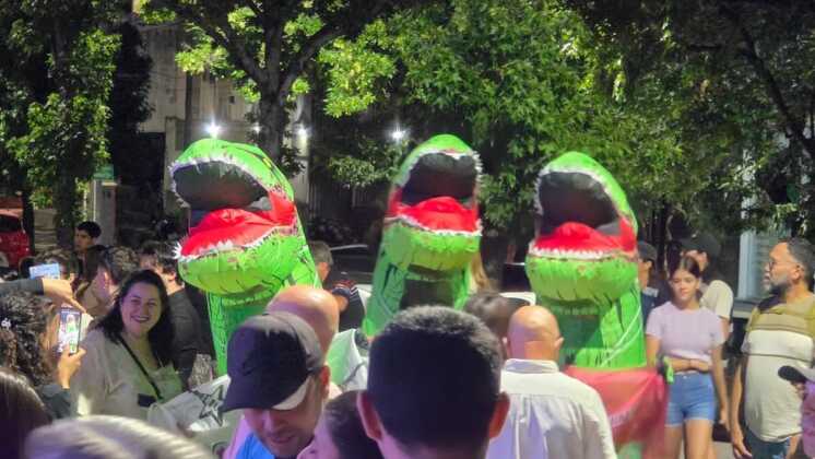 dinos