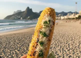 El “choclo más caro del mundo”: una argentina fue estafada por 6 millones de pesos en Copacabana