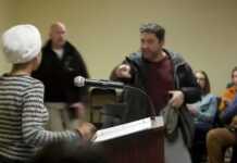 En Minneapolis, atacaron a una congresista a la que Trump llama “basura”