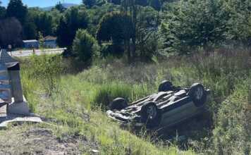 Autovía Punilla: Perdió el control y volcó el auto en el que iban cinco ocupantes