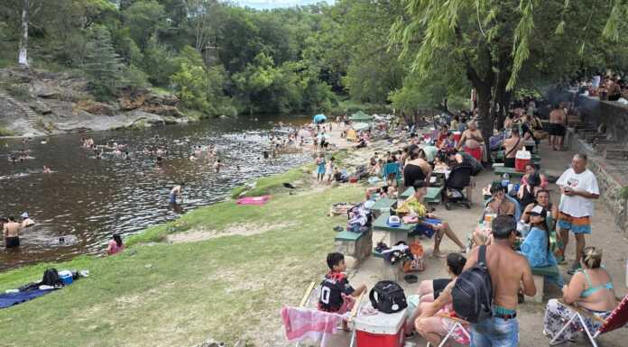 Calor extremo: Villa Carlos Paz superó los 38°C en el primer día del año