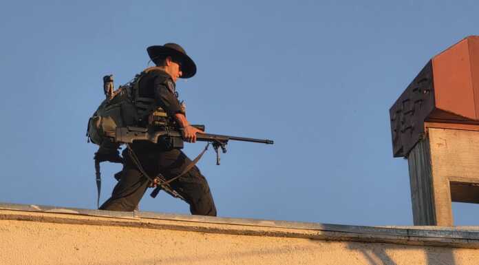 Como en S.W.A.T. pero en Jesús María