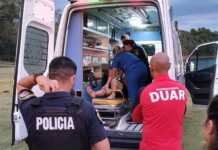 Embalse: Hallaron a una mujer nadando con dificultad y la rescataron en el lago