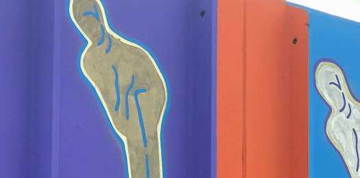 Artistas pintaron el mural en homenaje a los Premios Carlos