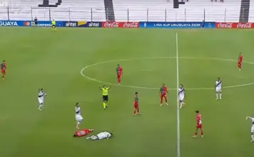 Susto en Uruguay: un ex Belgrano golpeó su cabeza en pleno partido y fue retirado en ambulancia