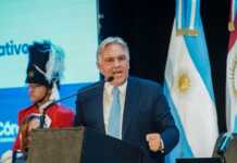 Llaryora abrió las sesiones legislativas con anuncios clave en impuestos, jubilaciones, seguridad, salud, vivienda y obra pública