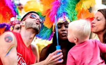 El orgullo se viste de Carnaval: Carlos Paz celebra la 4ª edición del Festival del Orgullo