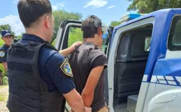 Sorpresa y terror en Estancia Vieja: lo encontraron en el patio y amenazó con incendiar la vivienda