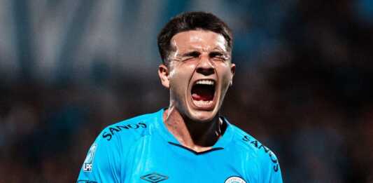 Belgrano goleó a Atlético Tucumán en Alberdi y es líder de la Zona B