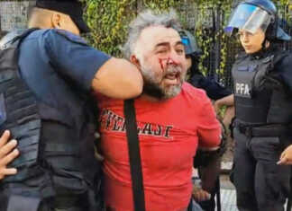 Detuvieron a un camarógrafo que cubría una manifestación en el Congreso